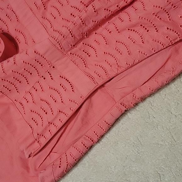 Old Navy Eyelet Fully Lined Dress US 2 - Picture 11 of 13